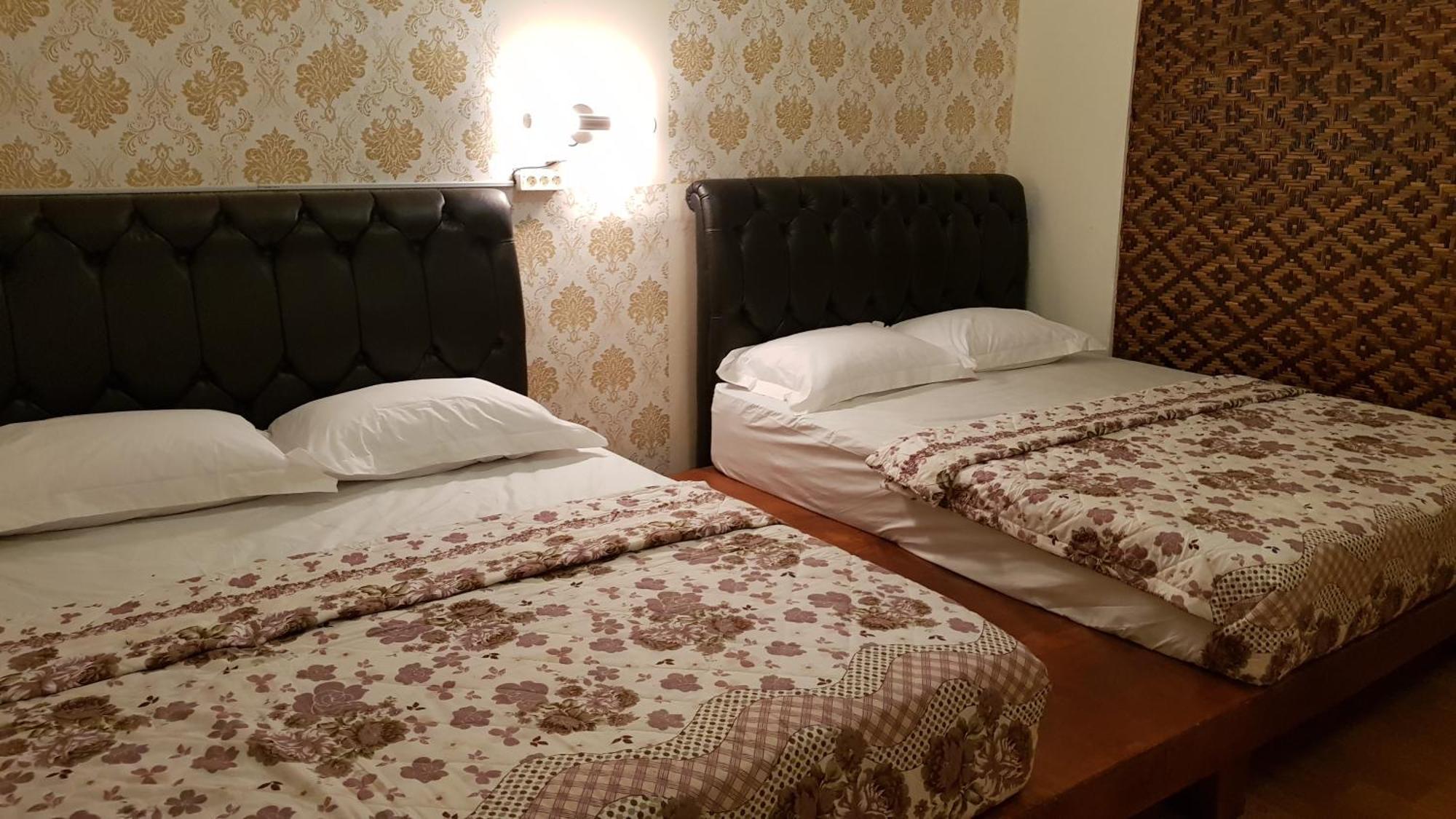 Готель Ethes Coworking - Coliving & Lounge Ngaglik Екстер'єр фото