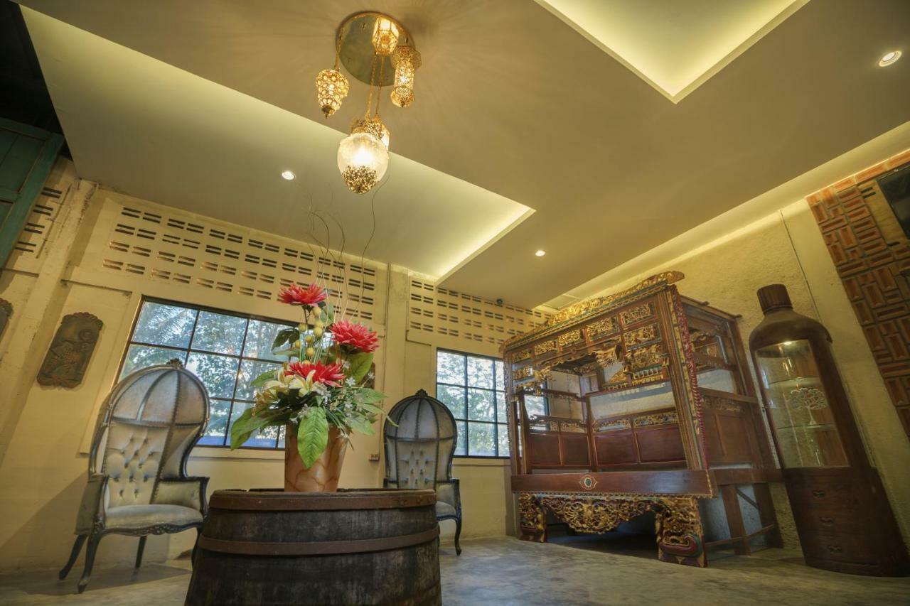 Готель Ethes Coworking - Coliving & Lounge Ngaglik Екстер'єр фото
